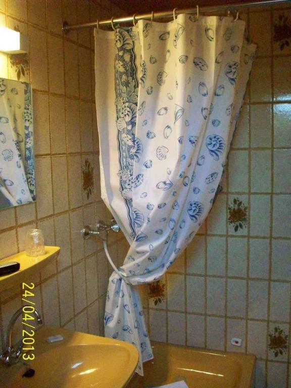 ツヴィーゼル Zum Fliegenden Hollanderゲストハウス 部屋 写真